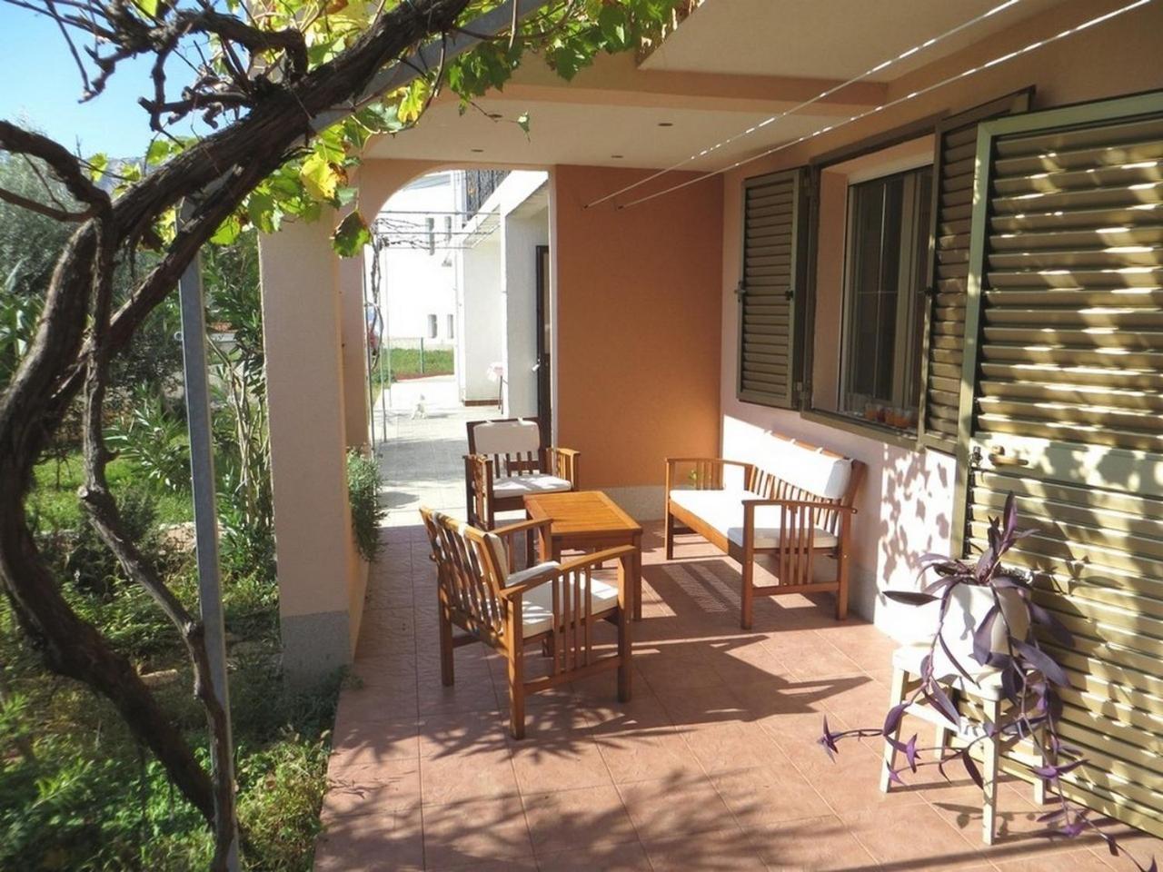 Apartment And Rooms Kristina Baska  Luaran gambar